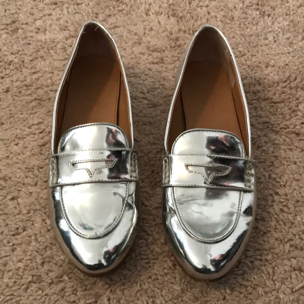 J.Crew Factory Silver Loafers Sz.6